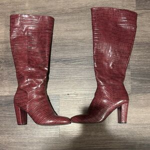 Jones New York Dark Red Croc-Patterned Heeled Boots
